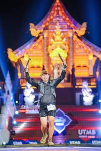 BIB: 937
                            <button type="button" onclick="openModal(22347087)" class="btn btn-primary btn-sm float-right btn-popup" data-toggle="modal" data-target=".modal-high-quality">
                        <i class="fas fa-shopping-cart"></i> Add to Cart
                    </button>
                                            <button type="button" onclick="isThisMe(22347087, true)" class="btn btn-success btn-sm float-right btn-popup btn-isme hidden" data-toggle="tooltip" data-placement="bottom" title="นี่คือรูปของคุณใช่ไหม คลิกที่นี่เพื่อเอาเข้าอัลบั้ม">
                        <i class="fas fa-plus"></i> Add to album
                    </button>
                    <button type="button" onclick="isThisMe(22347087, false)" class="btn btn-warning btn-sm float-right btn-popup btn-isnotme hidden">
                        <i class="fas fa-ban"></i> Remove from album
                    </button>